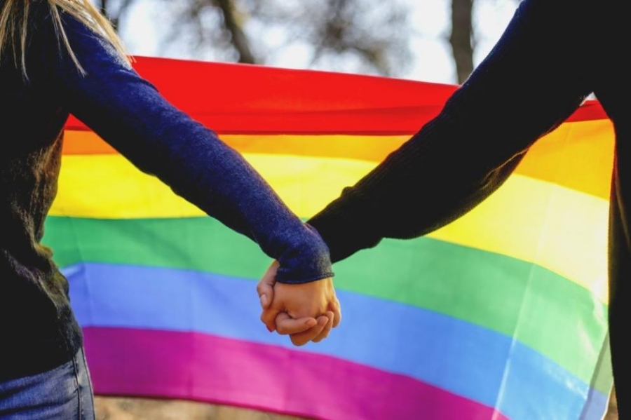 Разрешиха еднополовите бракове в Швейцария  