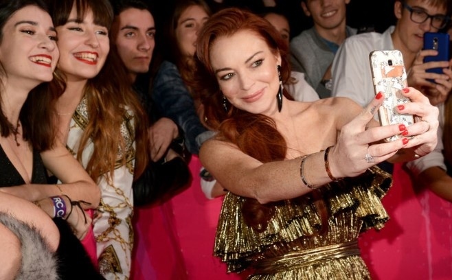 Линдзи Лоън се омъжи тайно (СНИМКА)