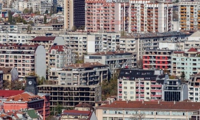 Стремителен ръст в цените на имотите