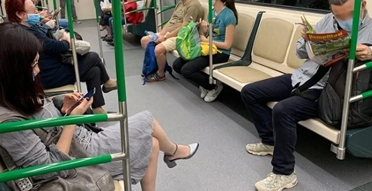 МЗ напомня препоръката за носене на маски заради ръста на ковид случаите
