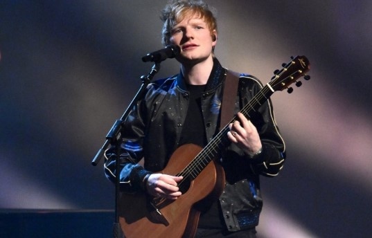 Ед Шийрън пуска своя собствена колекция от екологични дрехи