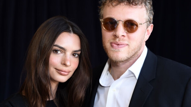 Емили Ратайковски се раздели със съпруга си