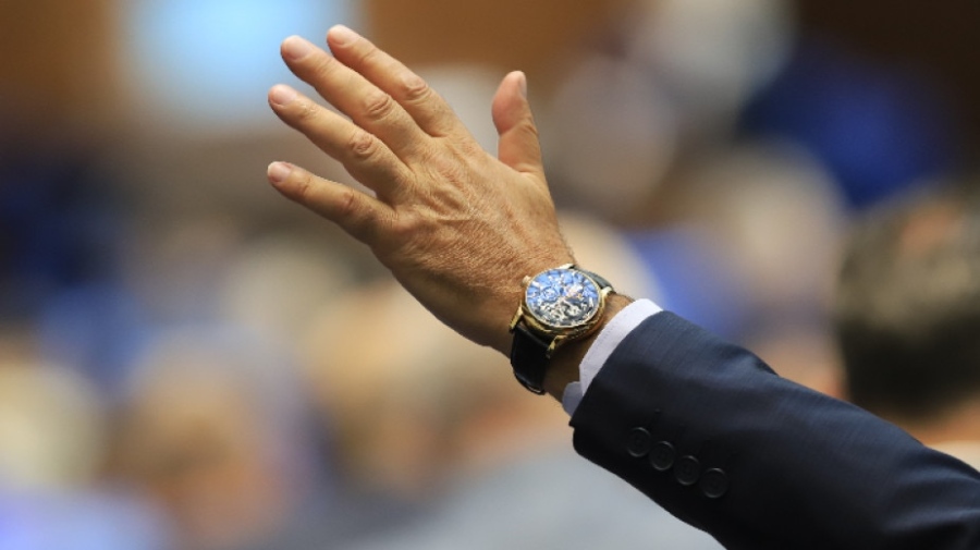 Правната комисия прие проектозакона за противодействие на корупцията