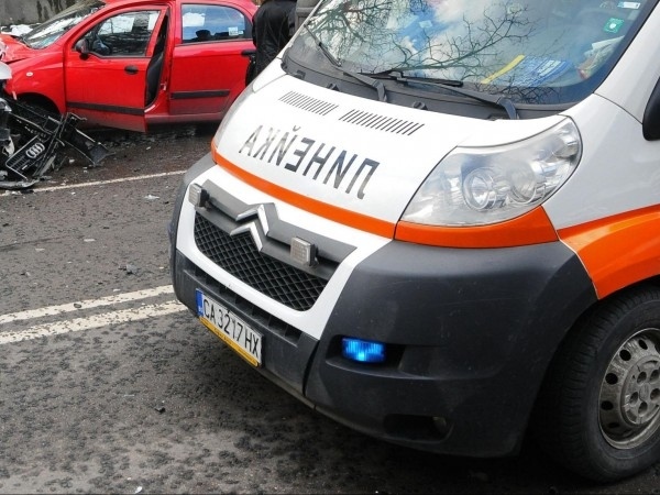 Пиян и дрогиран: 19-годишен водач помете четирима души в София