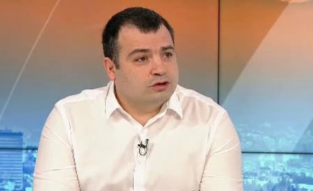 Константин Бачийски (ПП): Не видях къде е скандалът в записа на ДБ