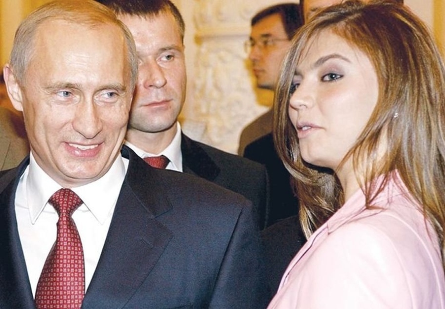 Дейли мейл: Путин е скрил Алина Кабаева в Турция