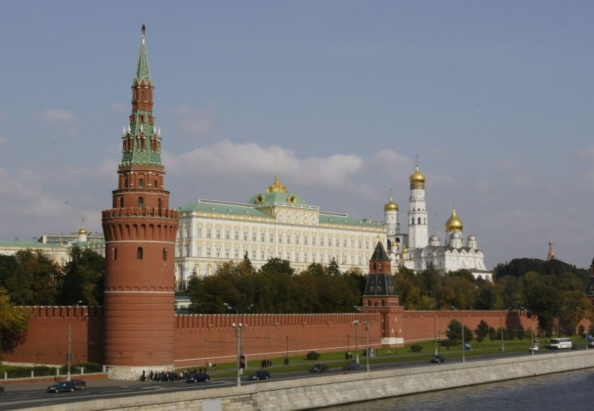 Путин забрани продажбата на дялове в стратегически предприятия