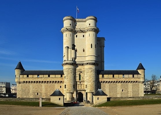 Франция забрани руснаци да посещават замъка Винсен