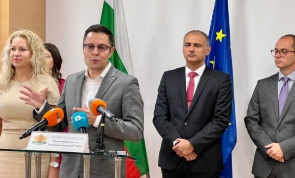 Министърът на иновациите: Отпускаме 735 млн. лв. за малките и средни предприятия