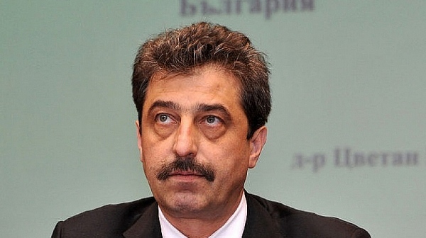 Интерпол спря издирването с червена бюлетина на Цветан Василев