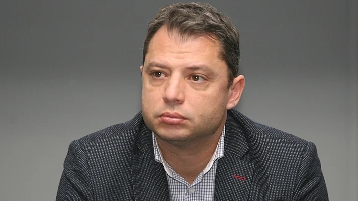 Добрев от ГЕРБ показа фактури: Двата танкера - продадени, нито молекула американски газ не е дошла у нас