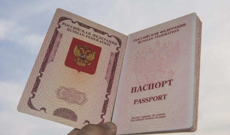 Латвия ще уволнява от работа руснаци и беларуси