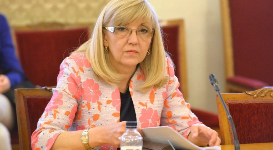 Петя Аврамова предаде поста си като координатор на ГЕРБ във Враца