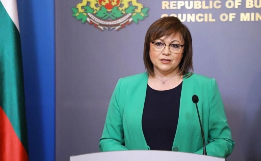 Корнелия Нинова: Ако почнем да изнасяме оръжие за Украйна, въвличаме страната във война