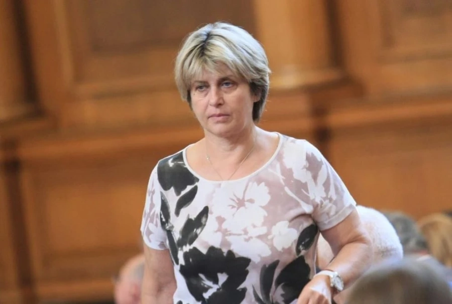 Весела Лечева направи промени в тотализатора и НСБ