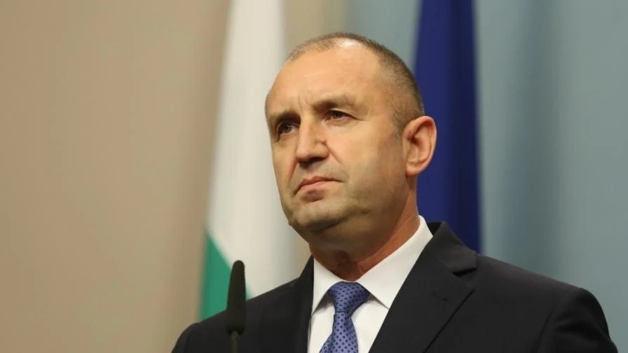 Румен Радев: България е акционер с 20% в терминала за втечнен газ в Александруполис