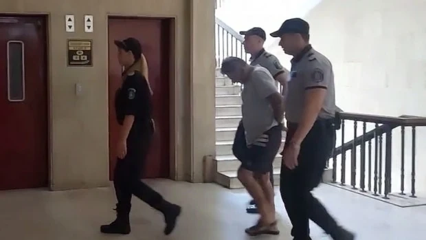 Оставиха в ареста Зоран, обвинен за трафик на 88 мигранти