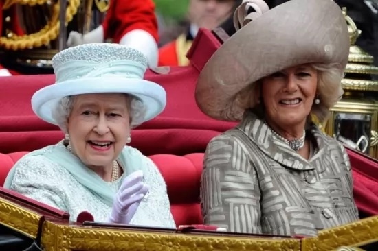 Камила ще е кралица-консорт: Ето каква ще е ролята ѝ