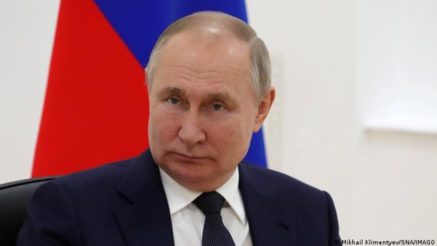 Общински депутати в Москва поискаха оставката на Путин 
