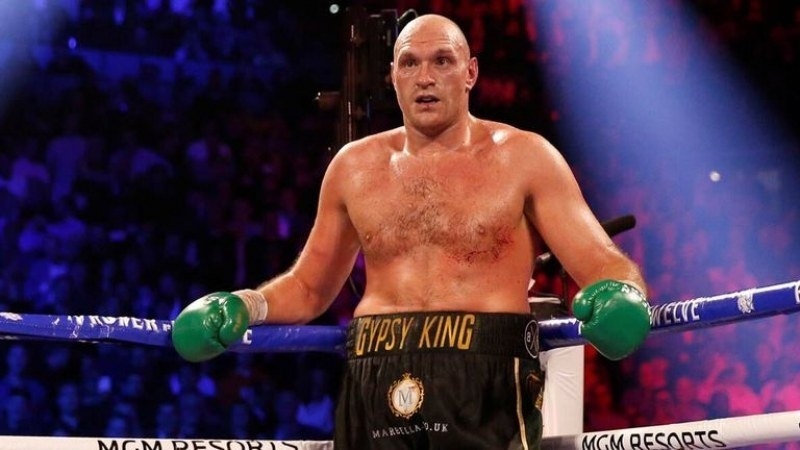 Усик: Фюри иска да лиши феновете от един от най-великите боксови мачове в историята