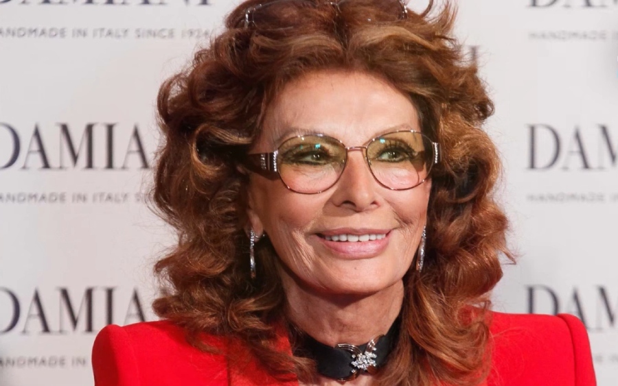 София Лорен навърши 88 г.