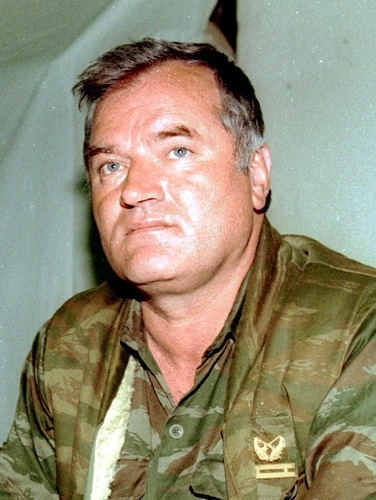 Изписаха от болница Ратко Младич, върнаха го в килията