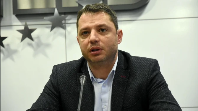 Делян Добрев от ГЕРБ обяви на кого ще предложат разговори