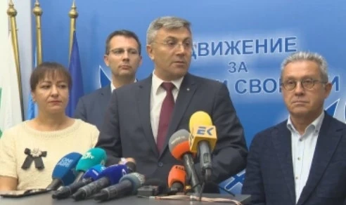 Мустафа Карадайъ: Политиците трябва говорят и да търсят коалиция