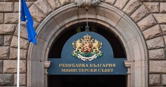 Правителството е изискало информация от службите по казуса с камиона, избухнал на Кримския мост