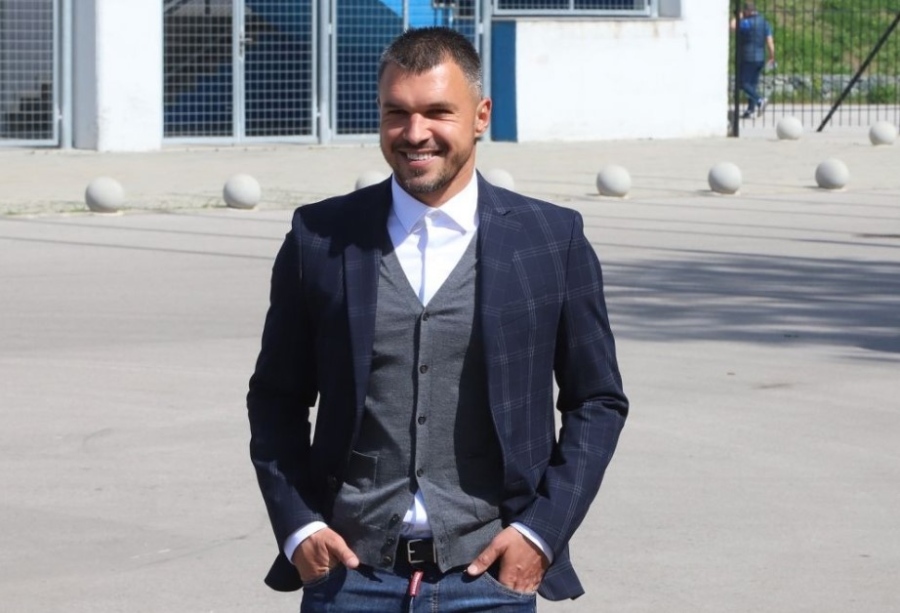 Божинов ще учи за спортен директор