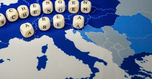 ЕП призова до края на годината България и Румъния да се присъединят към Шенген