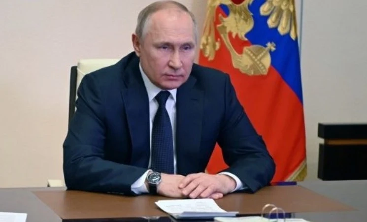 Путин ограничава движението от и към региони, граничещи с Украйна