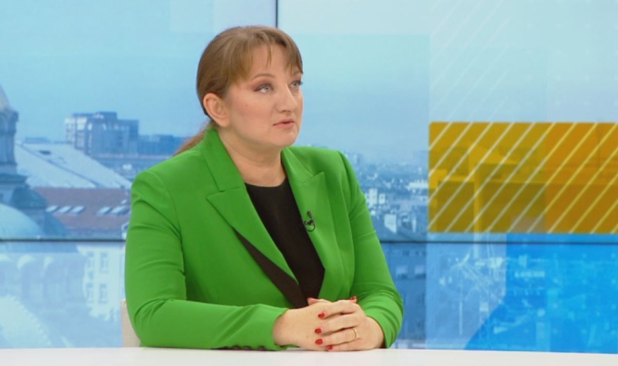 Сачева: Готови сме и за управление, и за нови избори