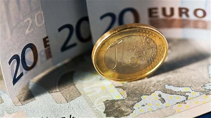 Възраждане предлага референдум за еврото у нас
