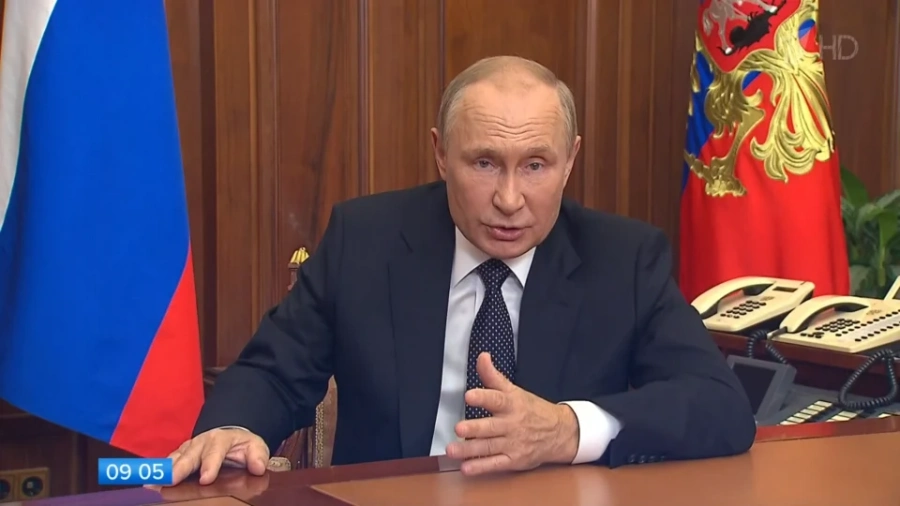 Руският елит започва да мисли за бъдеще без Путин