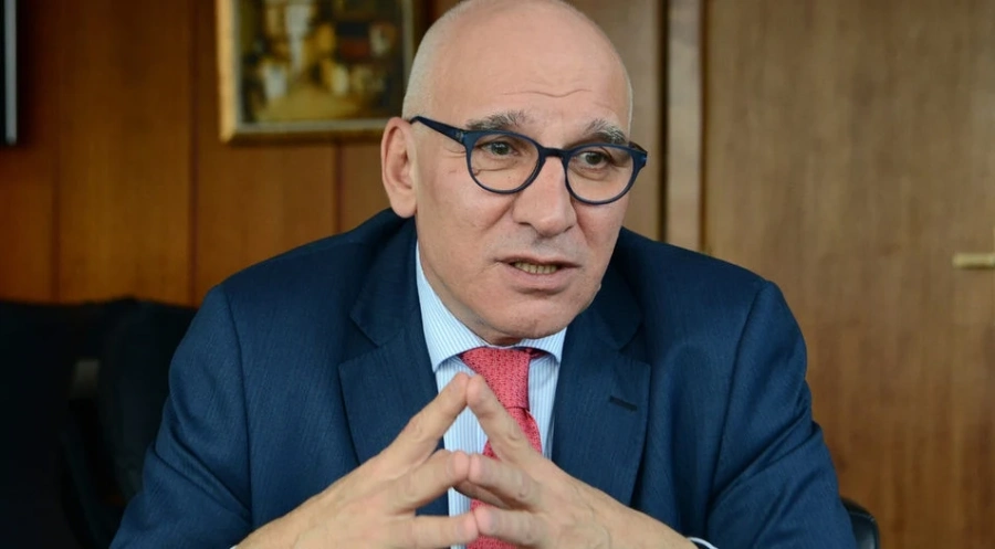 Хампарцумян: Не е работа на полуграмотното простолюдие да решава за еврото