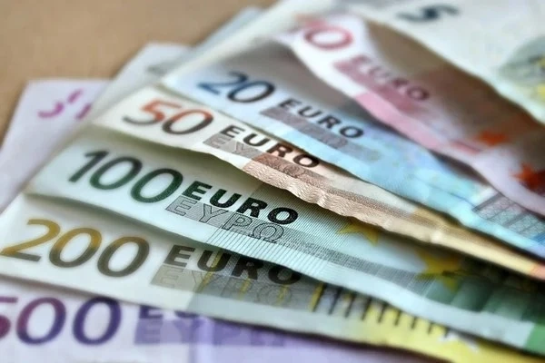 Пеканов: Референдум за еврото би било грешно решение