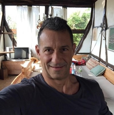 Камен Воденичаров изоставя Слави Трифонов, подготвя свое шоу