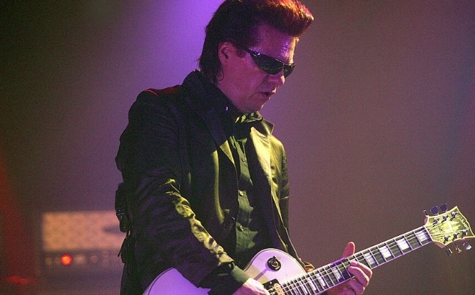 Китаристът и основател на Дюран Дюран обяви, че има рак