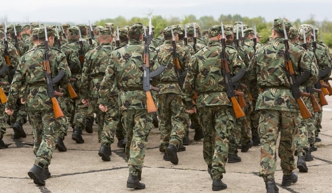 България се включва в тренировъчната военна мисия на ЕС за подпомагане на Украйна