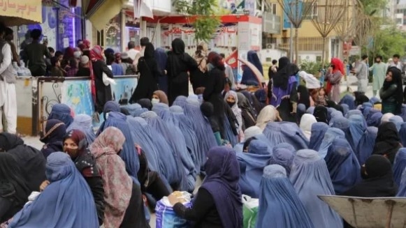 Талибаните забраниха на жените да посещават фитнес зали и паркове в Афганистан