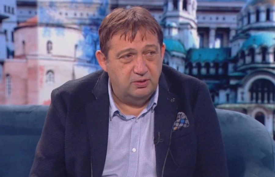 Регионалният министър: Оградата по границата е временно съоръжение без решение за строеж