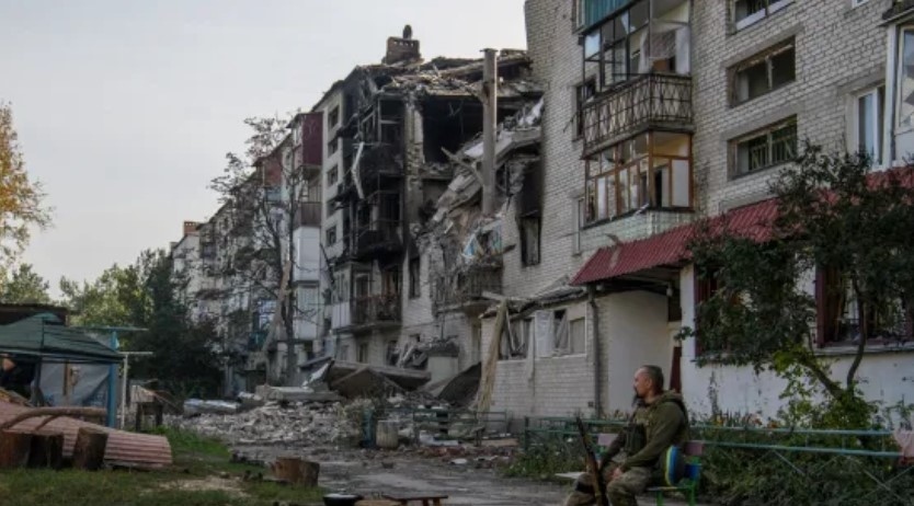 Три украински АЕЦ се изключиха след нови въздушни удари в страната