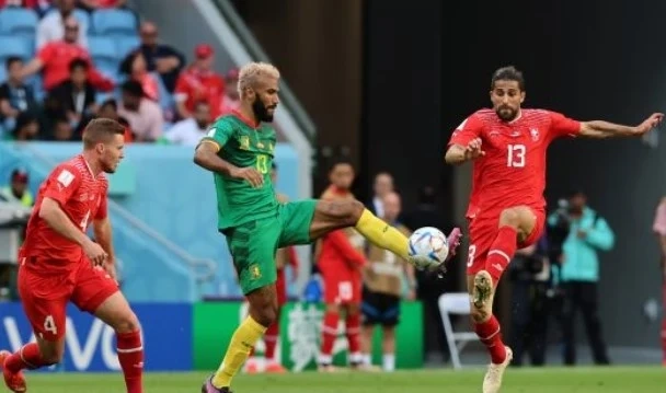 Швейцария победи Камерун с гол на камерунец