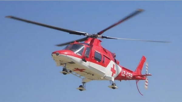 След спряната обществена поръчка: МЗ обеща да спази срока за новите медицински хеликоптери