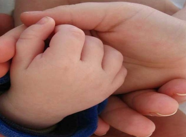 ДАЗД върна у нас българче на година и половина, изоставено в Украйна