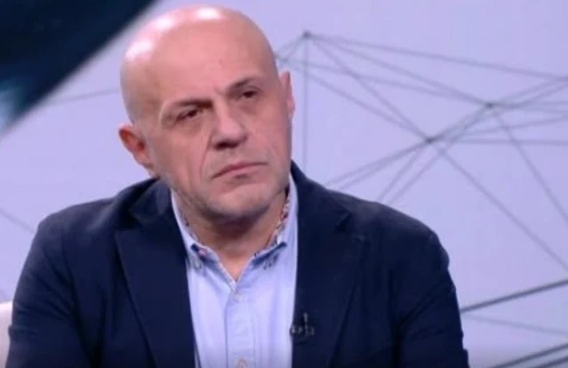 Томислав Дончев: Кабинетът може да мине с подкрепата на всички и с подкрепата на никой