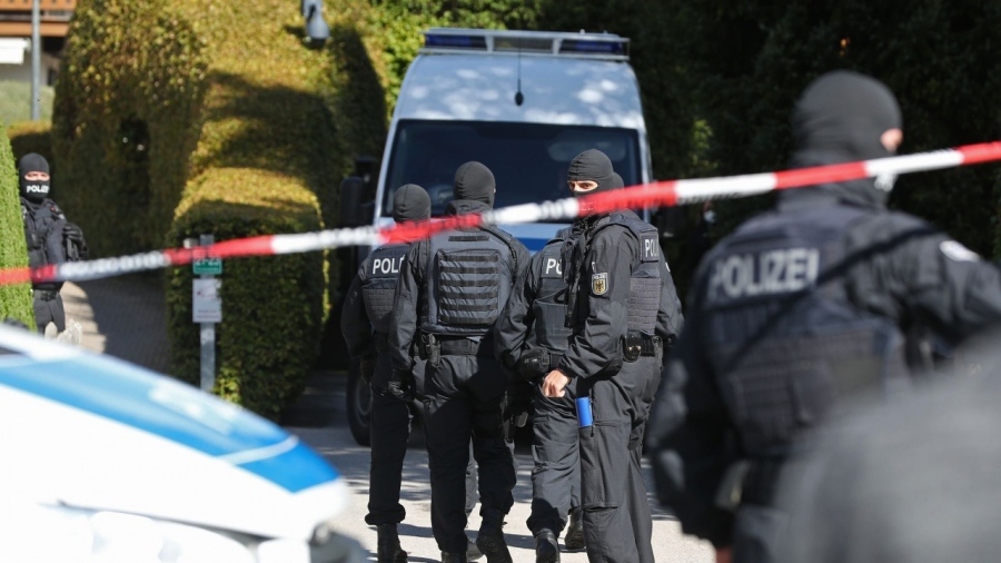 Бежанец уби 14 годишно дете в Германия