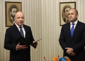 Проектокабинетът на професора: Три дами – кандидати за вицепремиери