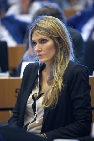 Гърция замрази активите на задържаната Ева Кайли и роднините ѝ